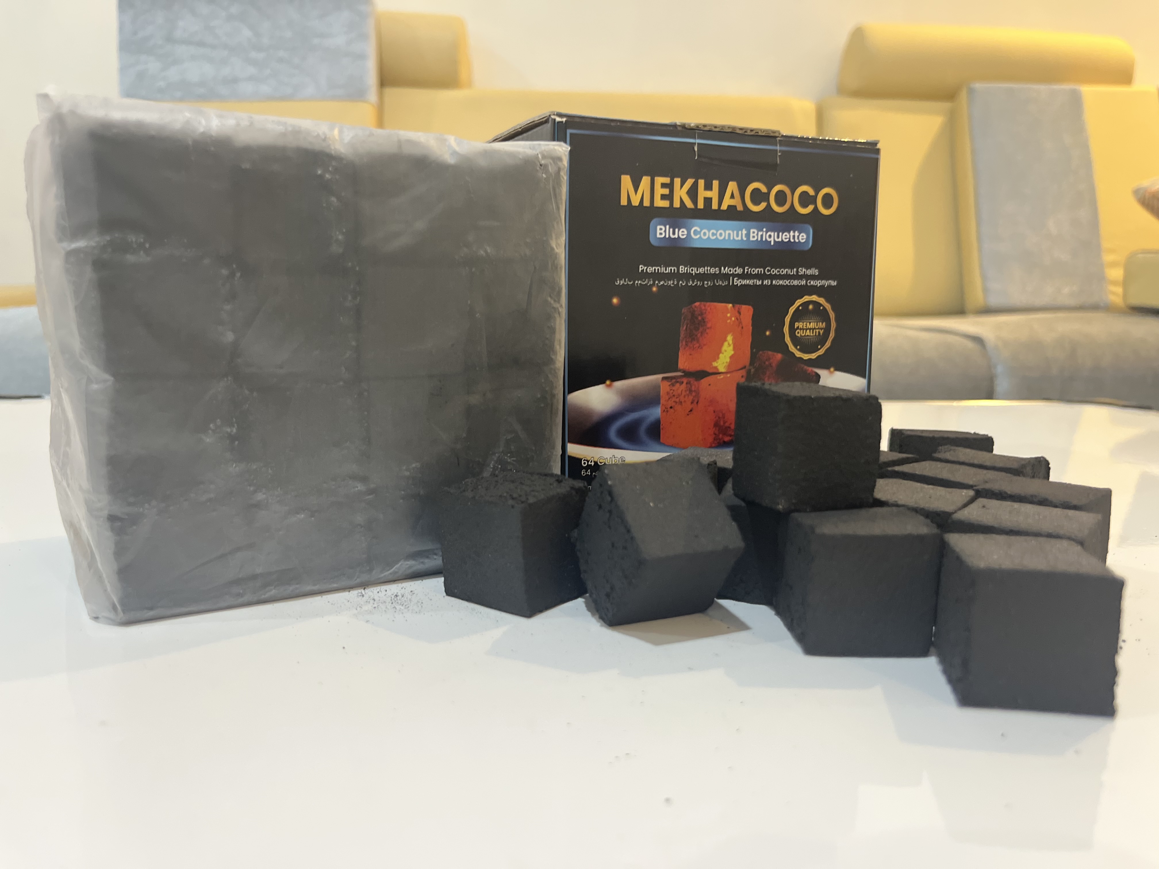 Arang Briket Cube - Tampilan Utama